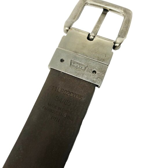 Levis Belt Mens Medium Size 34 Black Leather Silver Buckle - Picture 4 of 4